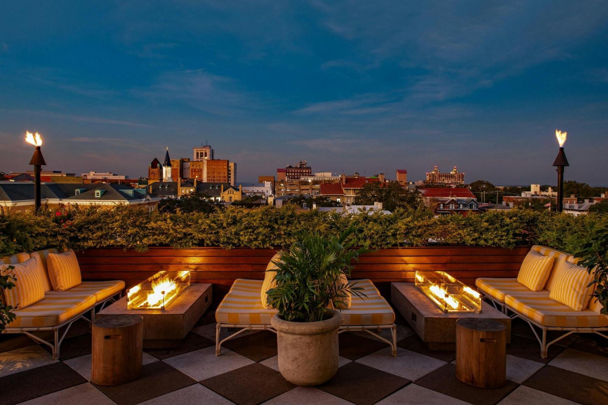 Perry Lane Hotel, A Luxury Collection Hotel, Savannah Bagian luar foto
